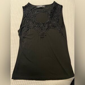 YOINS Black Sleeveless Top with Lace Accent